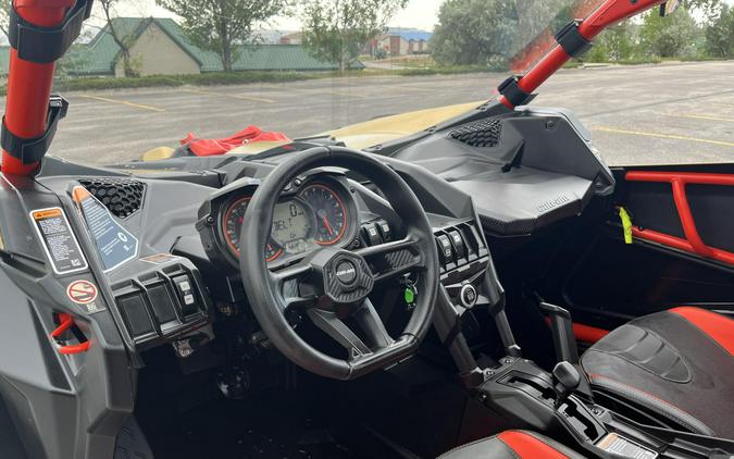 2017 Can-Am Maverick X3 X rs TURBO R