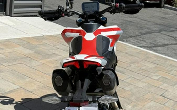 2027 Ducati Hypermotard V2 SP