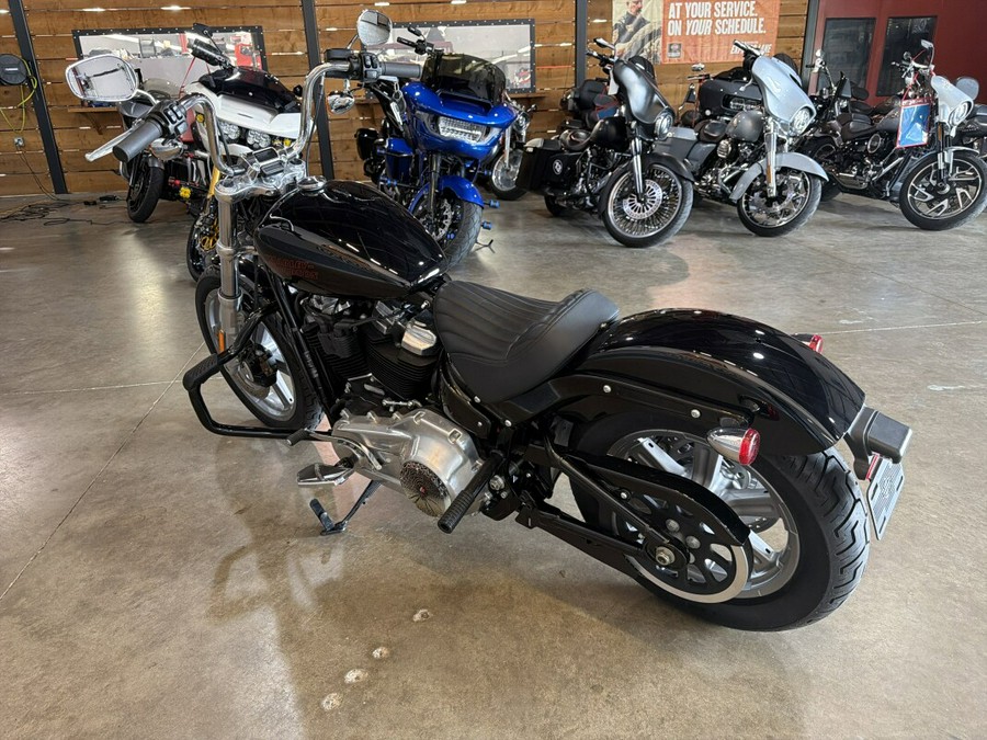 FXST 2024 Softail™ Standard