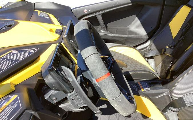 2024 Can-Am™ Maverick R X rs