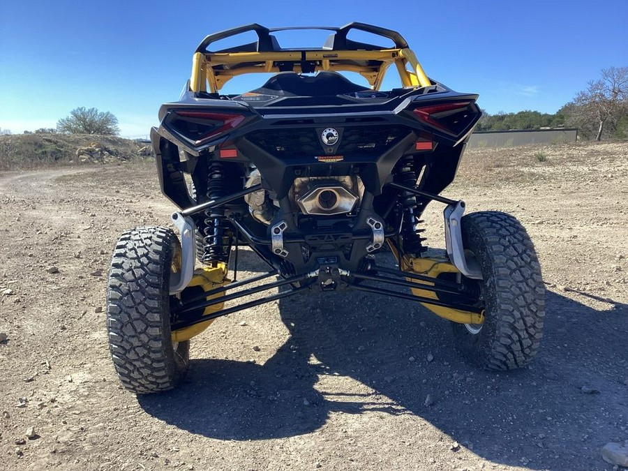 2024 Can-Am™ Maverick R X rs