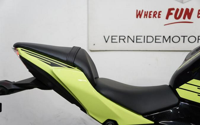 2026 Kawasaki Ninja® 650 ABS