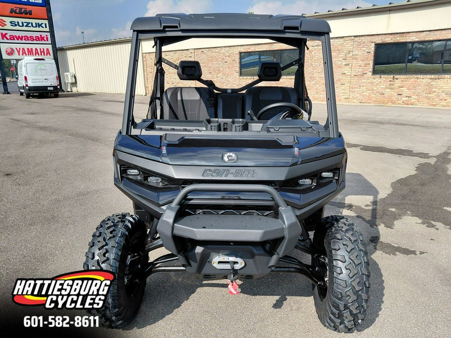 2026 Can-Am Defender XT HD11 With 10.25 In.Display
