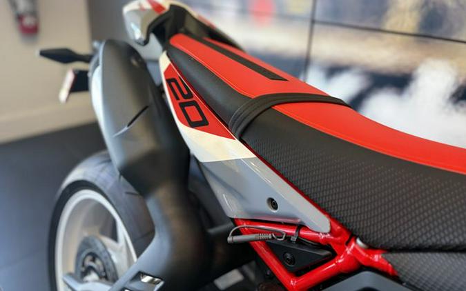 2027 Ducati HYPER MOTARD V2 SP