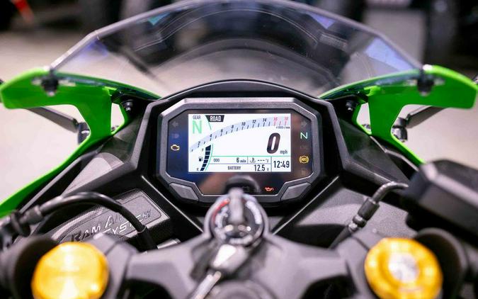 2024 Kawasaki Ninja® ZX™-4RR 40th Anniversary Edition ABS