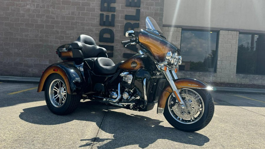 2024 Harley-Davidson® FLHTCUTG - Tri Glide® Ultra