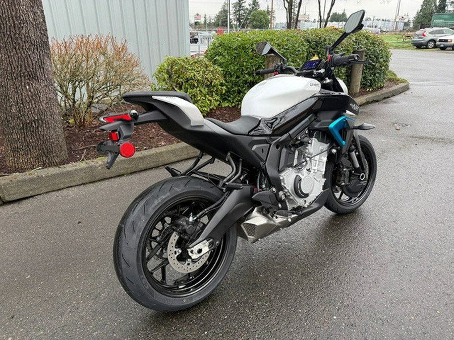 2026 CFMOTO NK 675