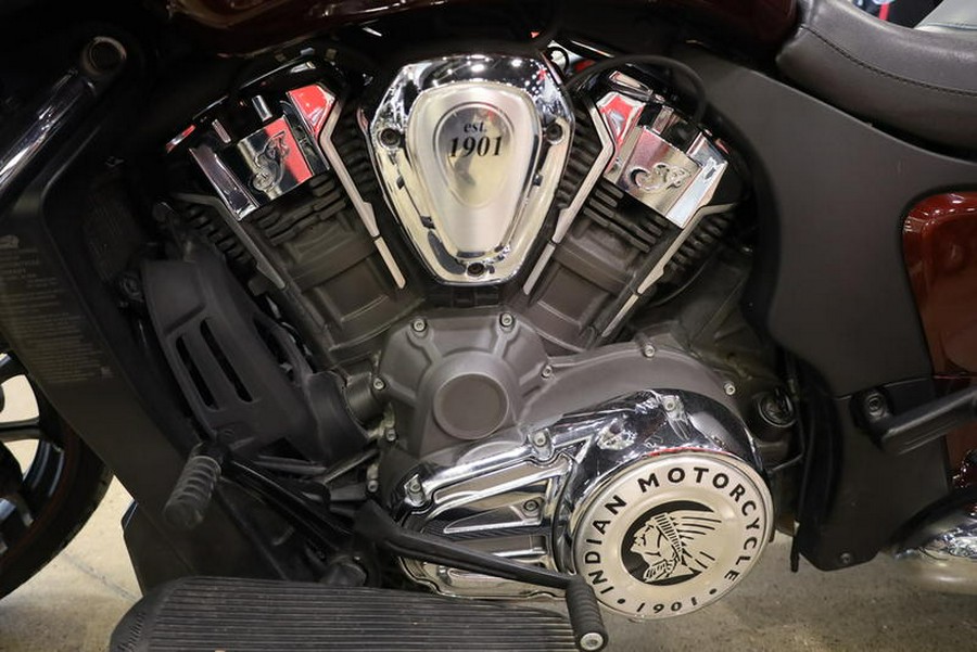 2022 Indian Motorcycle® Challenger® Limited Maroon Metallic