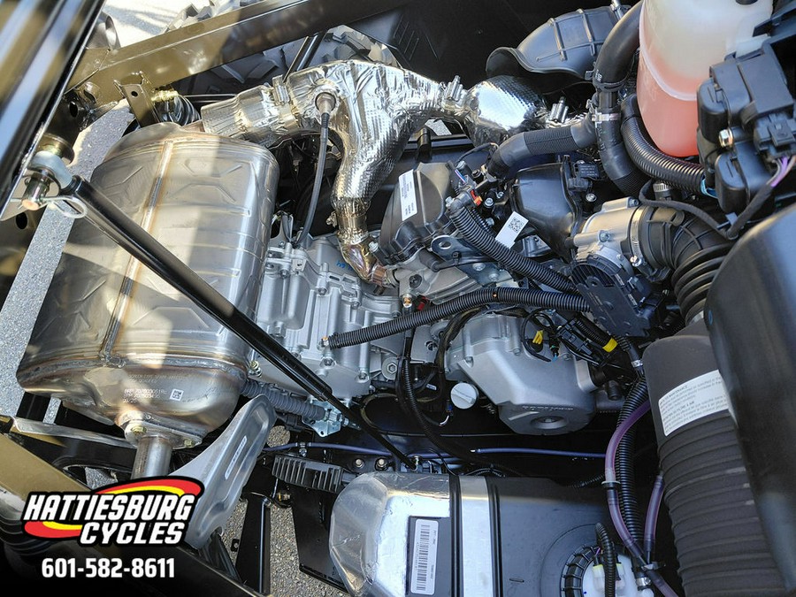 2026 Can-Am Defender DPS HD9 Dark Wildland Camo