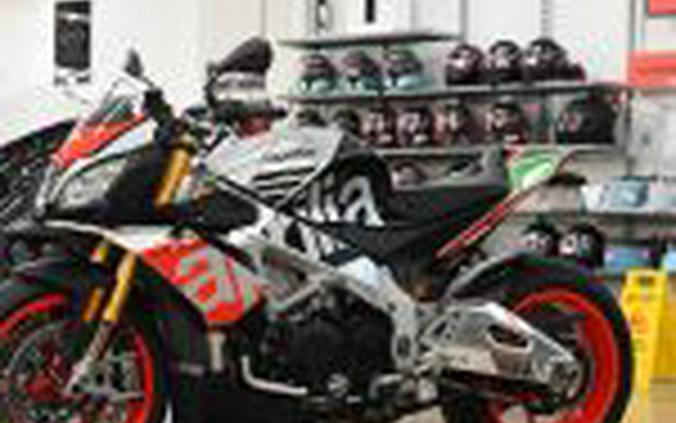 2017 Aprilia Tuono V4 1100 Factory