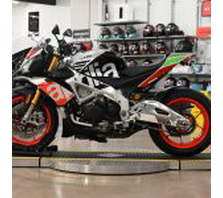 2017 Aprilia Tuono V4 1100 Factory