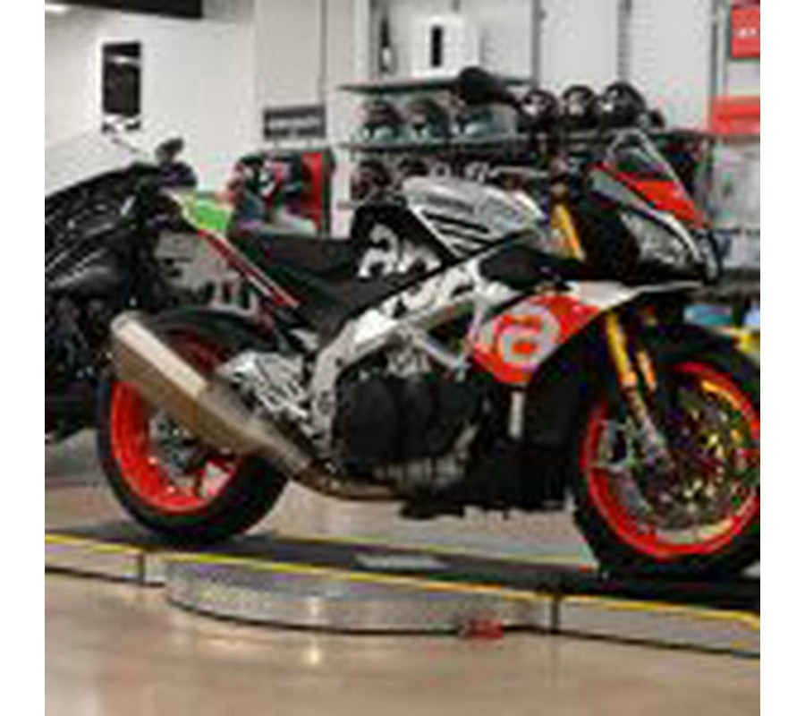 2017 Aprilia Tuono V4 1100 Factory