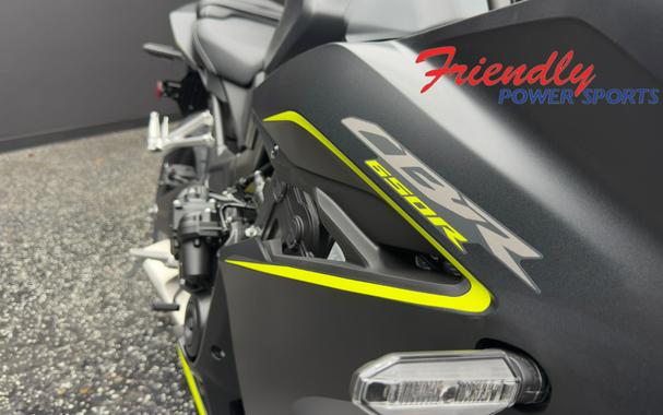2026 HONDA CBR650R ABS