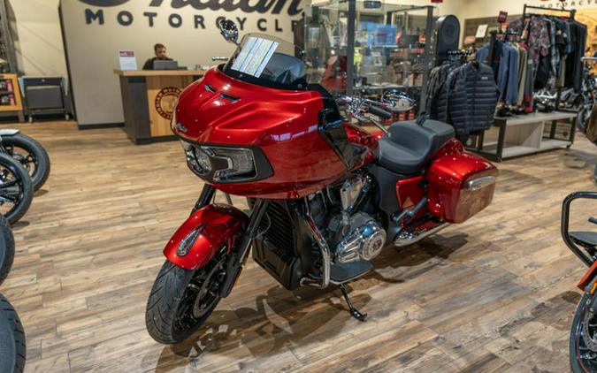 2024 Indian Motorcycle® Challenger® Limited Sunset Red Metallic