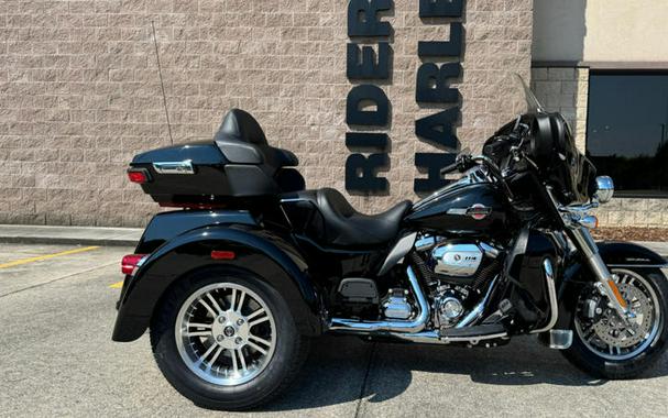 2024 Harley-Davidson® FLHTCUTG - Tri Glide® Ultra