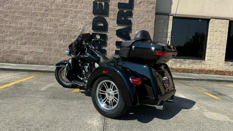 2024 Harley-Davidson® FLHTCUTG - Tri Glide® Ultra