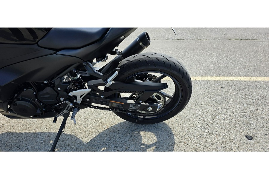 2025 Kawasaki NINJA 500 ABS