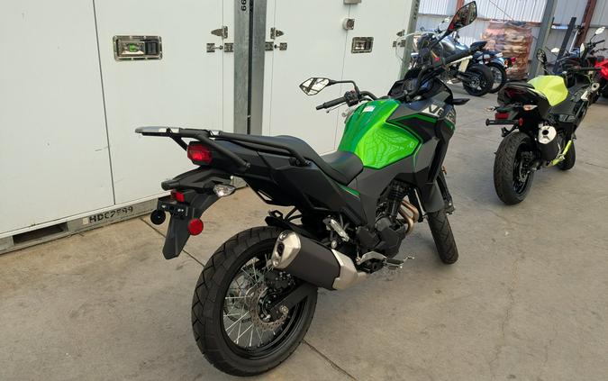 2025 Kawasaki Versys®-X 300 ABS