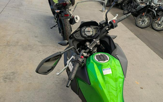2025 Kawasaki Versys®-X 300 ABS