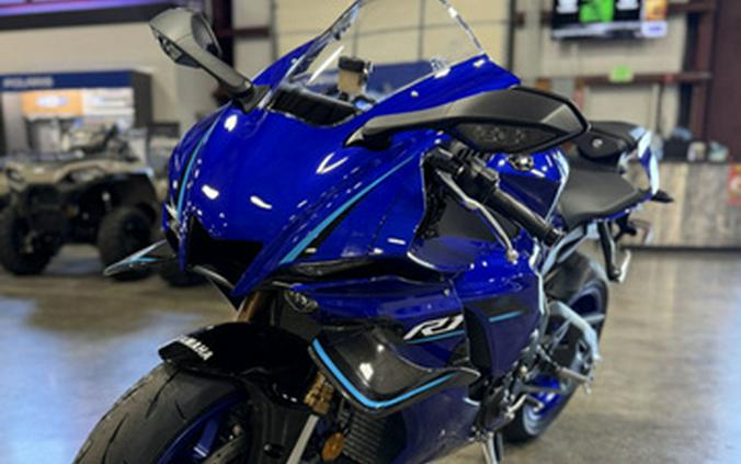 2026 Yamaha YZF R1