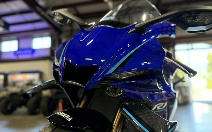 2026 Yamaha YZF R1