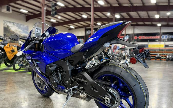 2026 Yamaha YZF R1