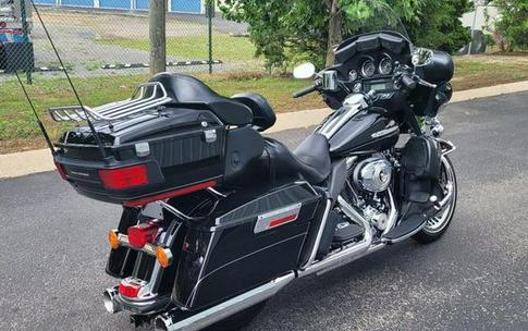 2012 Harley-Davidson® FLHTK - Electra Glide® Ultra Limited