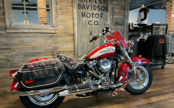 Harley-Davidson Hydra-Glide Revival 2024 FLI S38-24 Redline Red