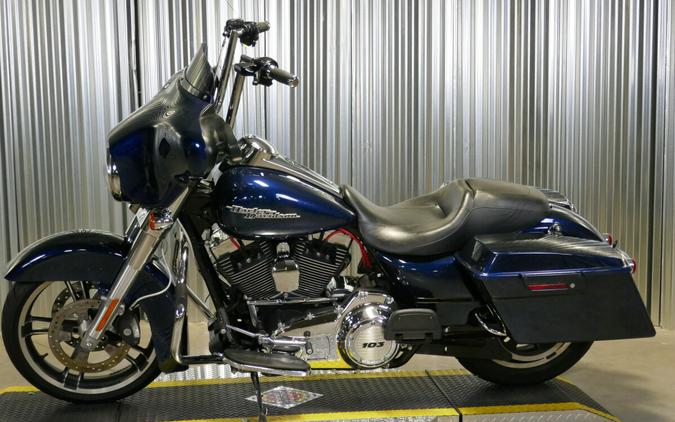 2012 Harley-Davidson Street Glide 103