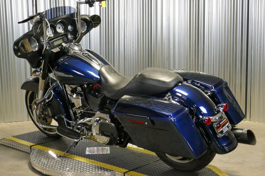 2012 Harley-Davidson Street Glide 103