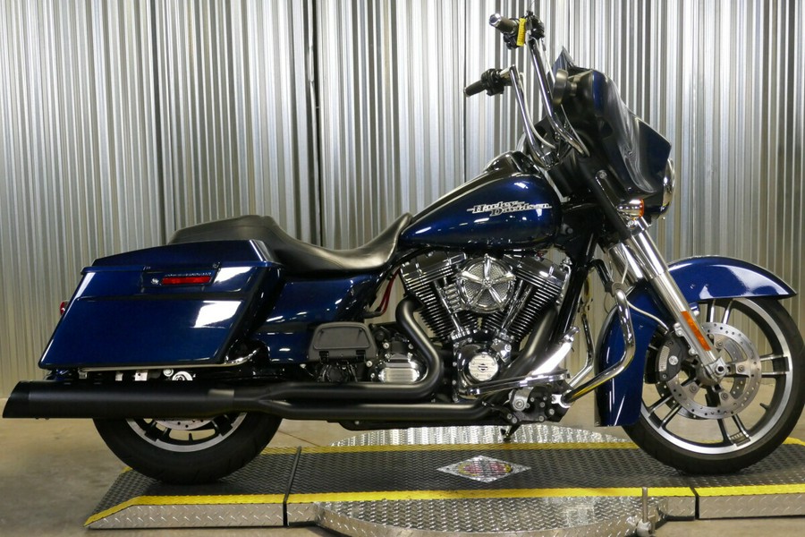 2012 Harley-Davidson Street Glide 103