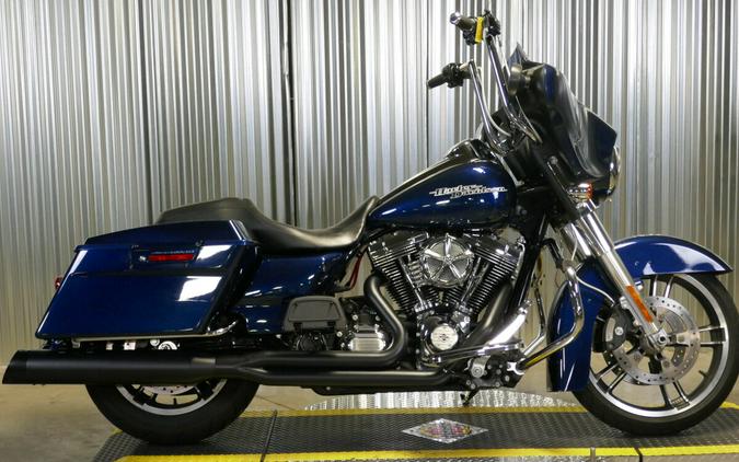 2012 Harley-Davidson Street Glide 103