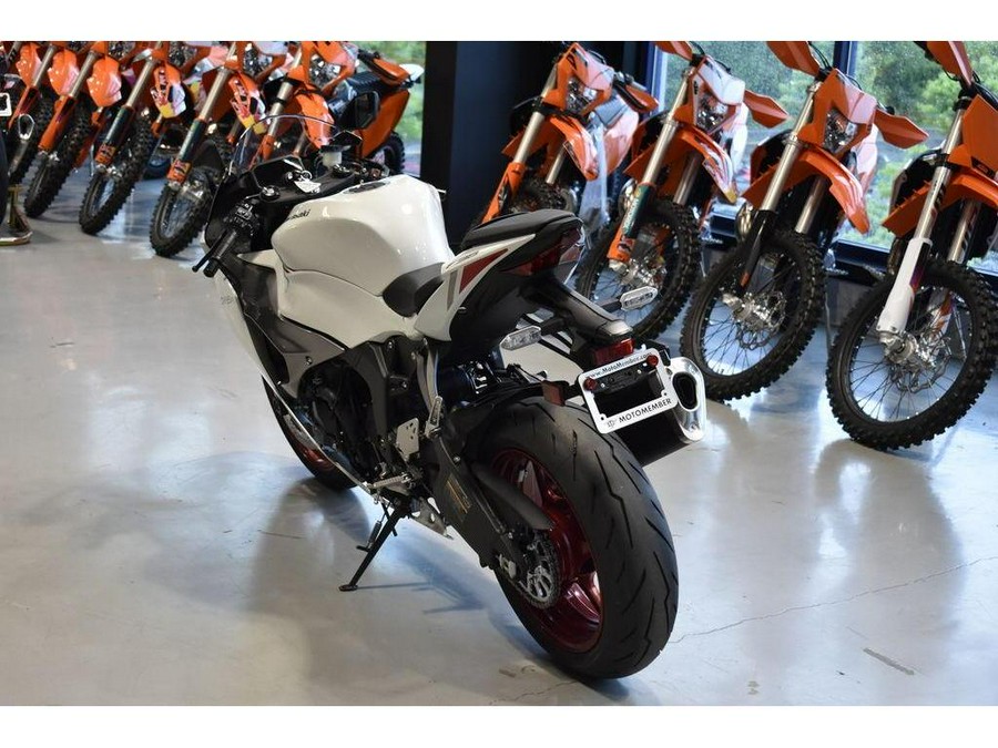 2025 Kawasaki Ninja® ZX™-6R
