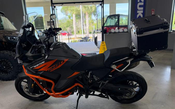2022 KTM Super Adventure S 1290