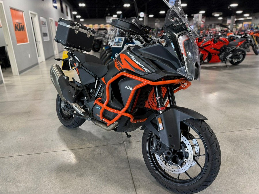 2022 KTM Super Adventure S 1290