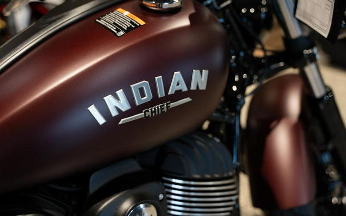 2024 Indian Motorcycle® Chief ABS Maroon Metallic Smoke