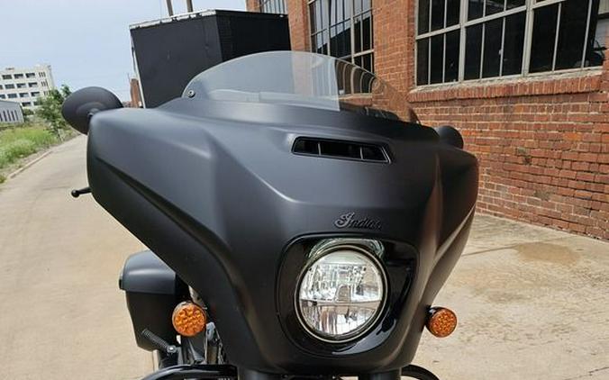 2021 Indian Motorcycle® Chieftain® Dark Horse® Thunder Black Smoke