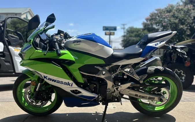 2024 Kawasaki Ninja® ZX™-4RR 40th Anniversary Edition ABS