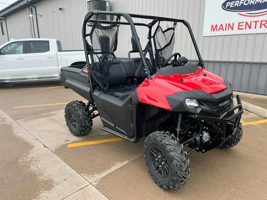 2025 Honda Pioneer 700 Deluxe