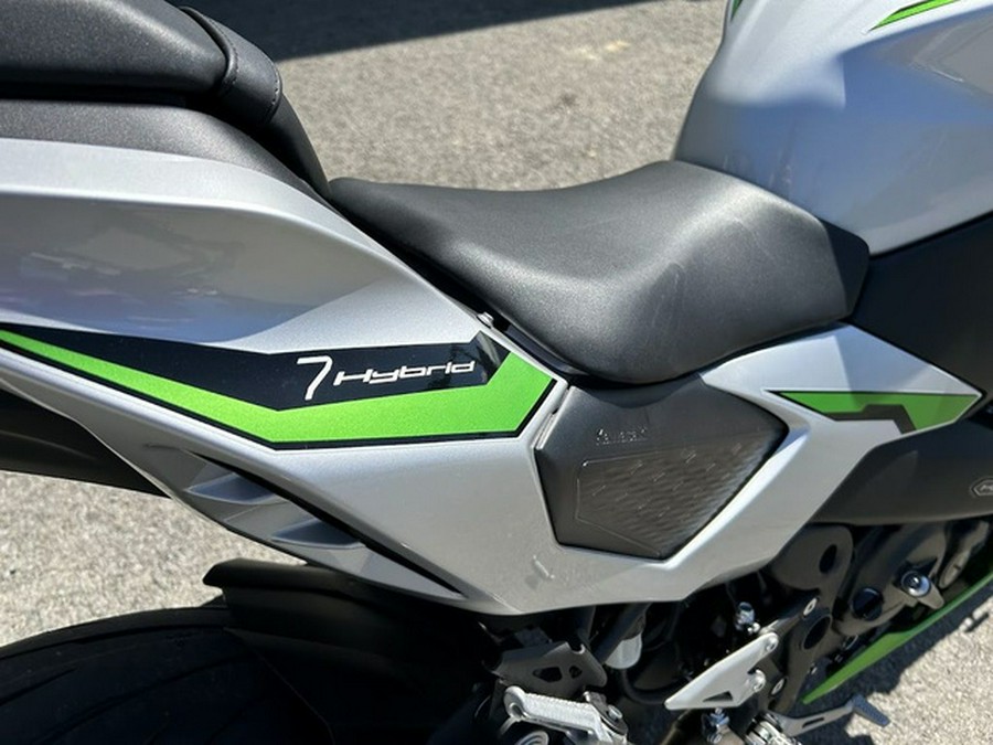 2024 Kawasaki Z7 Hybrid ABS