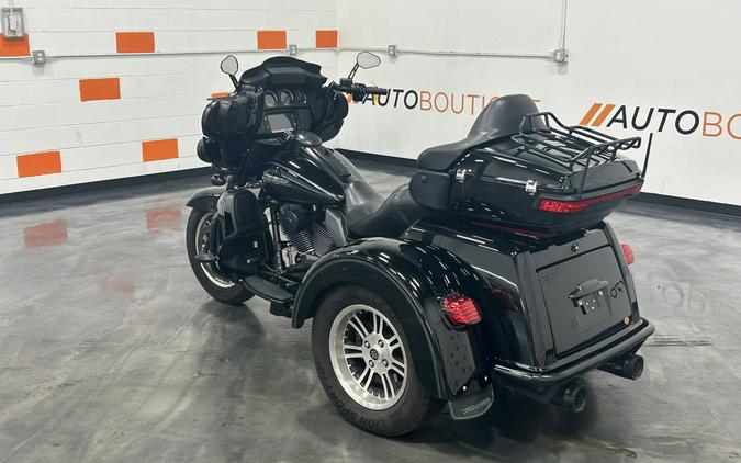 2015 HARLEY DAVIDSON TRI GLIDE