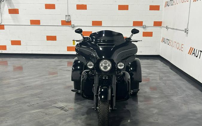 2015 HARLEY DAVIDSON TRI GLIDE