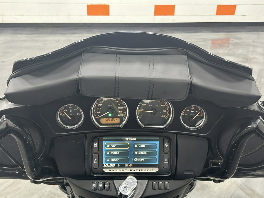 2015 HARLEY DAVIDSON TRI GLIDE