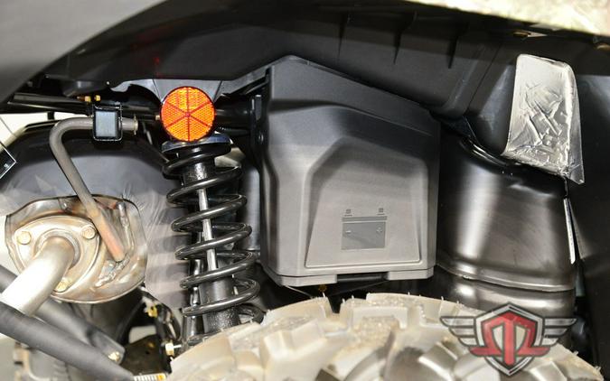 2025 Can-Am Outlander MAX Pro Hunting Edition HD7