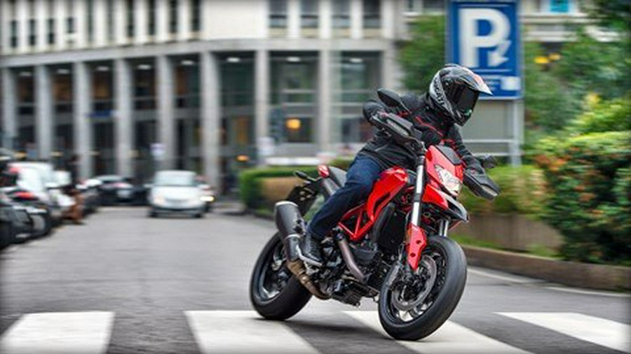 2016 Ducati Hypermotard 939