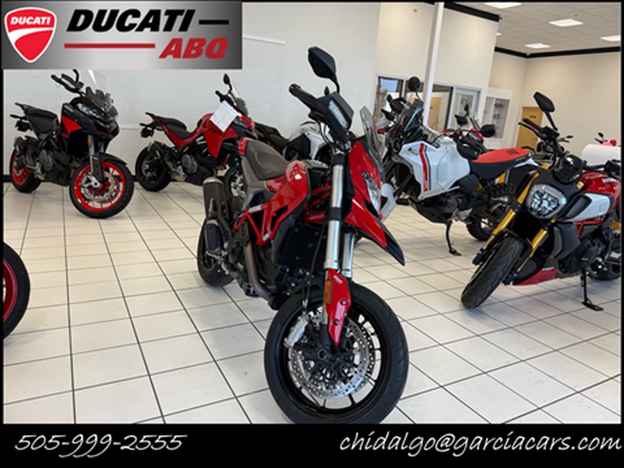 2016 Ducati Hypermotard 939