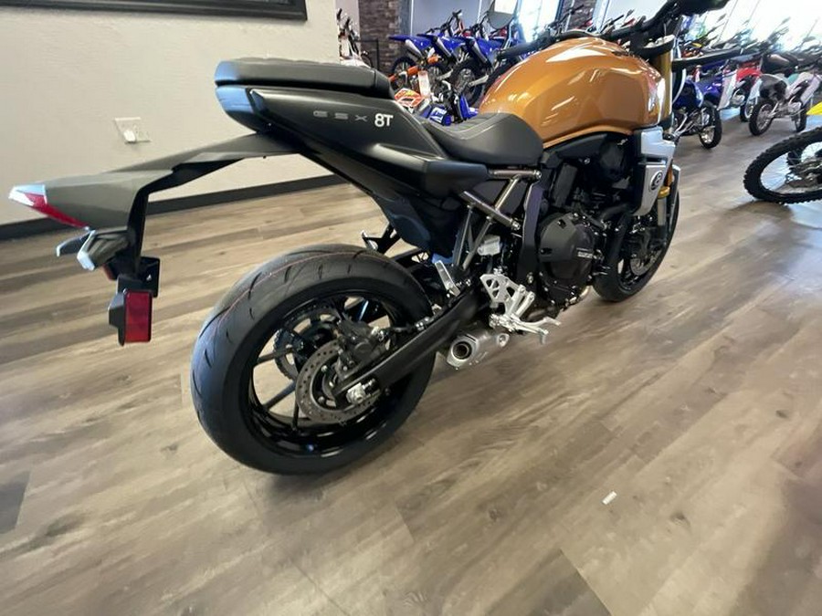 2026 Suzuki GSX800TRQM6