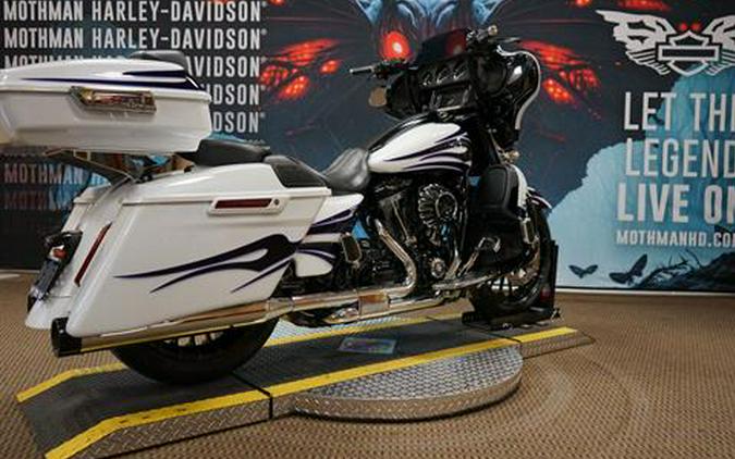 2016 Harley-Davidson CVO™ Street Glide®