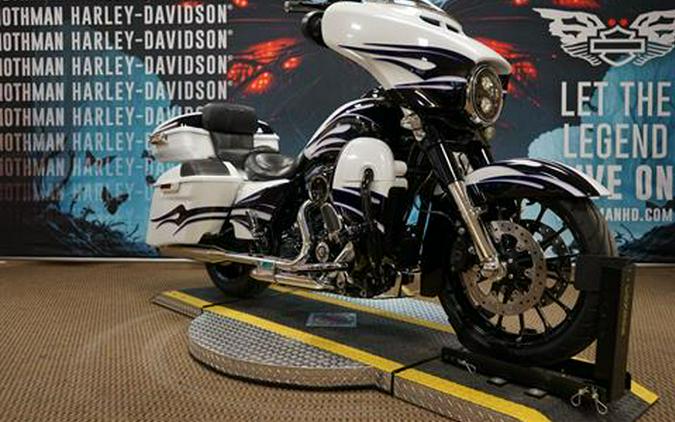 2016 Harley-Davidson CVO™ Street Glide®
