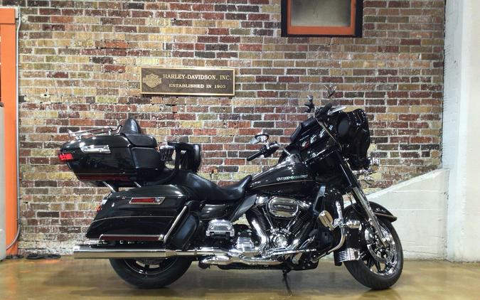 2017 HARLEY-DAVIDSON ELECTRA GLIDE ULTRA LIMITED